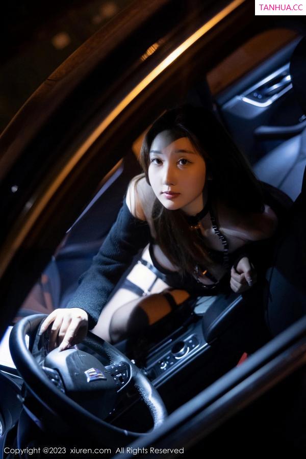 江真真  [XiuRen]高清写真图 2023.04.27 No.6650 江真真 黑丝美臀第52张图片